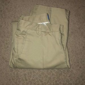 Lee’s total freedom classic fit khaki